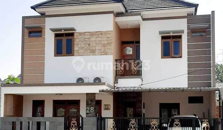 Rumah 2 Lantai Semi Furnished di Perumahan Ciracas, Jakarta Timur