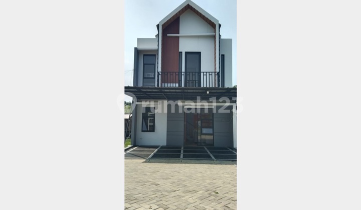 Bebas Banjir, Rumah, 2 Lantai, SHM di Jatisari Jatiasih Bekasi Bebas Banjir, Rumah, 2 Lantai, SHM di Jatisari Jatiasih Bekasi