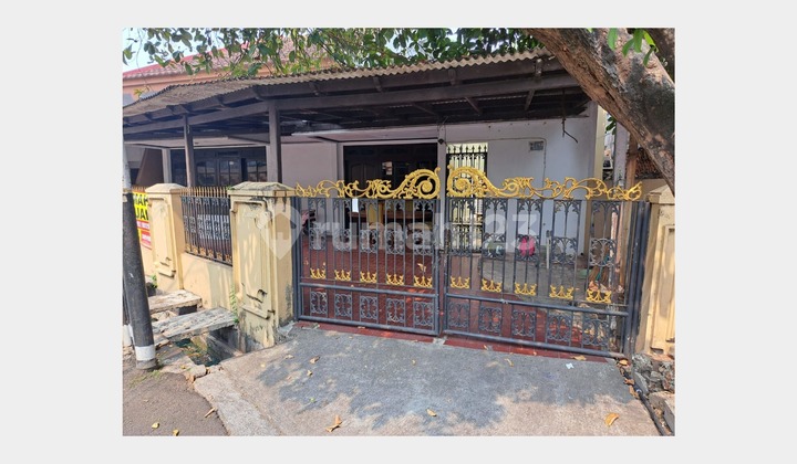 Cheap Sale. 1.5 Story House + Boarding in Rawamangun, East Jakarta