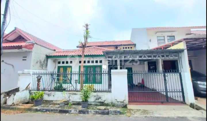 Rumah Murah 1,5 Lantai di Komplek Malaka Asri Duren Sawit Jakarta Rumah Murah 1,5 Lantai di Komplek Malaka Asri Duren Sawit Jakarta
