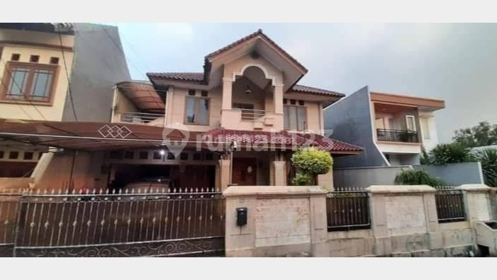 Rumah Murah 2 Lantai dalam Komplek Pondok Kelapa, Jakarta Timur