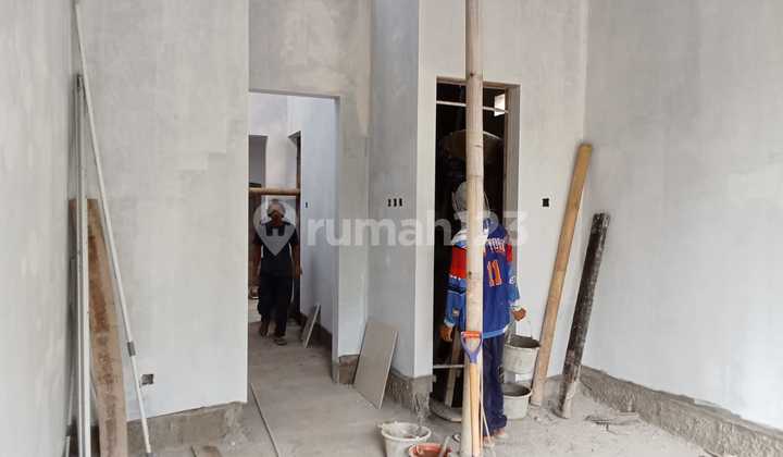 Rumah Baru 2 Lantai dalam Komplek Duren Sawit, Jakarta Timur 2