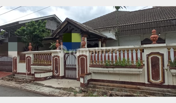 Affordable 2-Story House in Al Duren Sawit Plot, East Jakarta