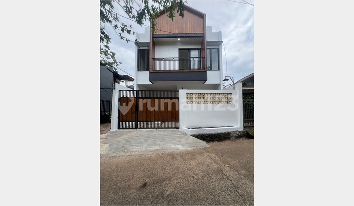Rumah Baru 2 Lantai Akses Pinggir Jalan Raya Jati Asih, Bekasi