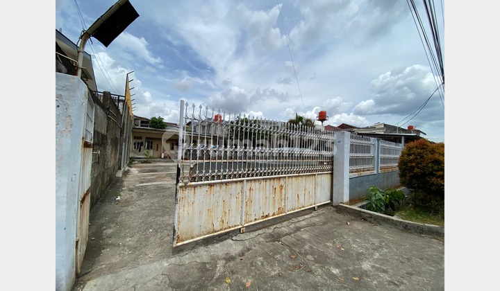 Bonus Land for Boarding House with SHM in Kayu Putih, Pulo Gadung, East Jakarta