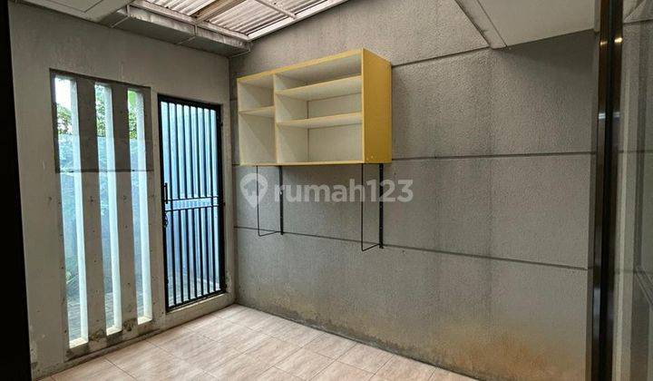 ruang jemur rumah dijual di graha raya