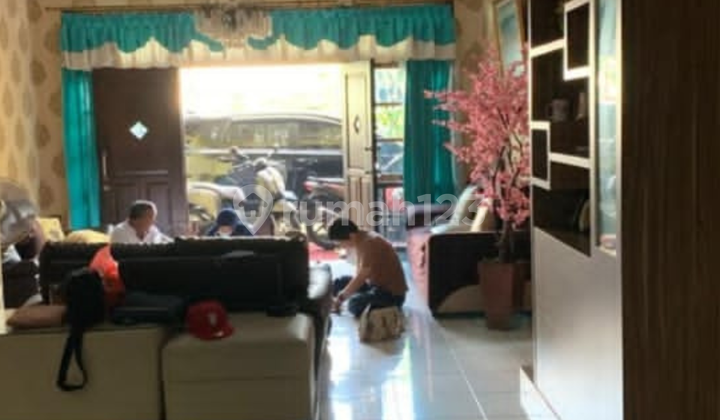 Rumah 2 Lantai Area Tanjung Duren Cocok Untuk Buka Kost 2