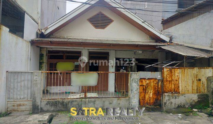 Rumah Daerah Glodok, Dekat Pasar Cocok Untuk Jualan 1