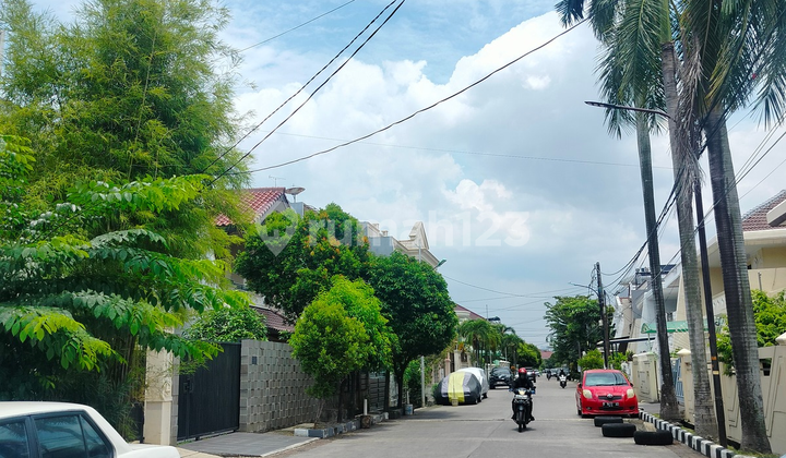 Dijual Perumahan Area Green Garden 2 Lantai Akses Jalan Lebar 2