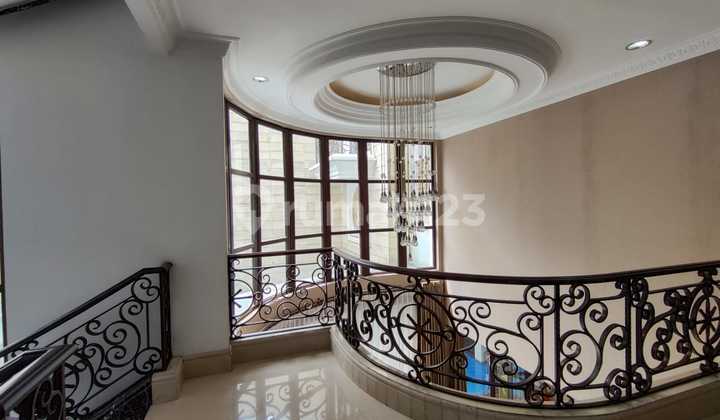 For Sale:rumah Mewah Cluster Crown, Pondok Hijau Golf Summarecon Serpong 2