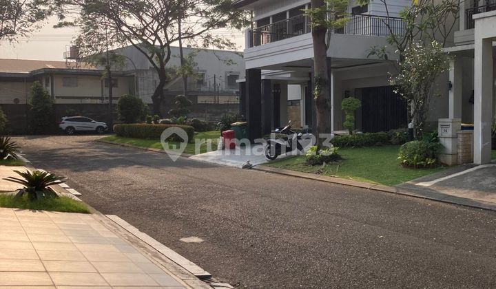 :Fire:*Harus Tersewa*:Fire:*Wtl - Disewakan Rumah Mewah di Sutera Jingga, Alam Sutera. Sudah Full Renov* 2