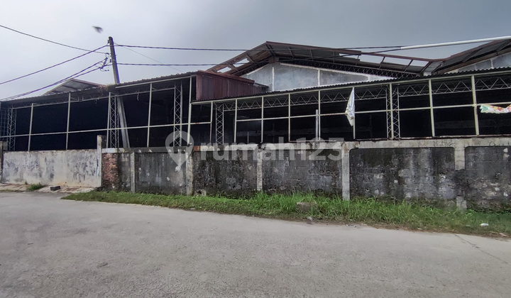 For Sale - Hitung Tanah:gudang Tua di Dalam Komplek Daan Mogot, Kota Tangerang
