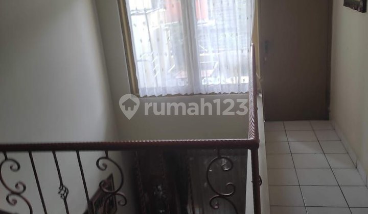 Rumah 2 Lantai Terawat Siap Huni Antapani Area 2