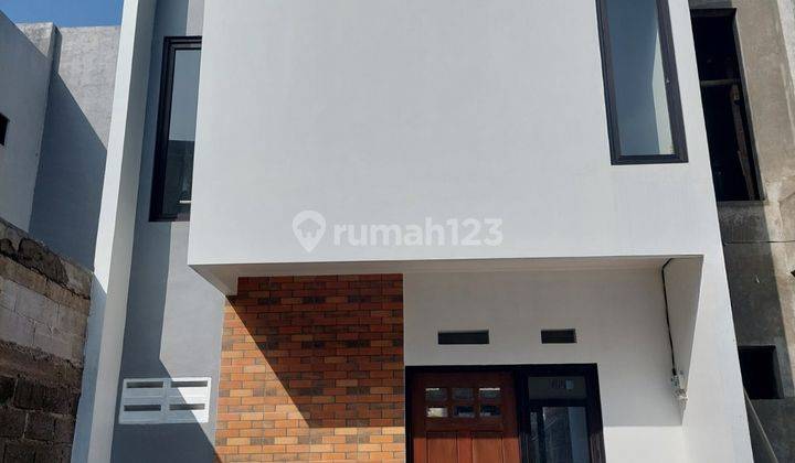Dijual Rumah Baru 2 Lantai Instagramable Arcamanik Cisaranten Area 1