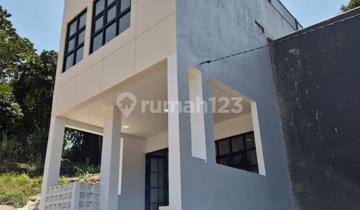 3-Storey House Located in Bandung, Jatinangor Border Area