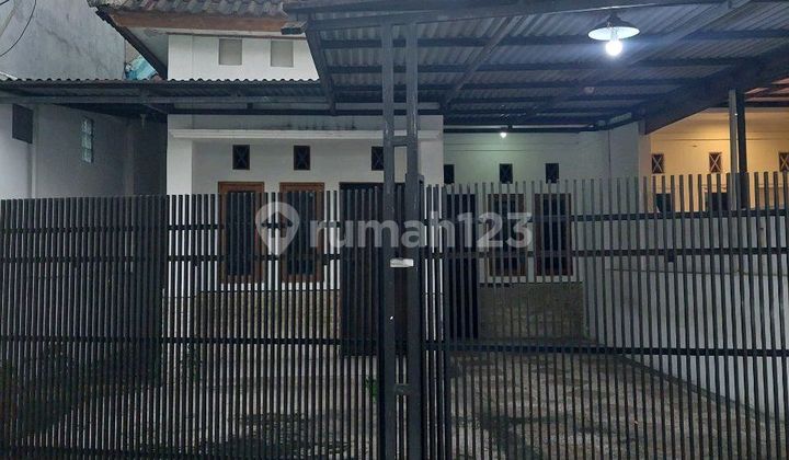 Disewakan Rumah 1 Lantai Dalam Komplek Antapani Area 1