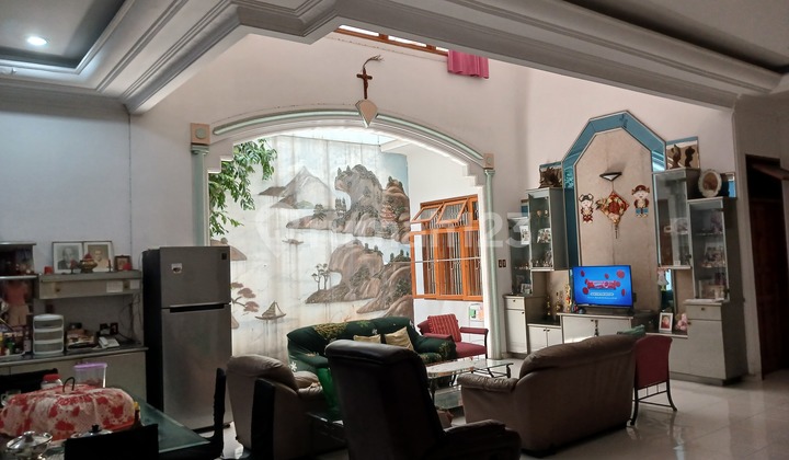 Dijual ******** Thi Jelambar Jakarta Barat