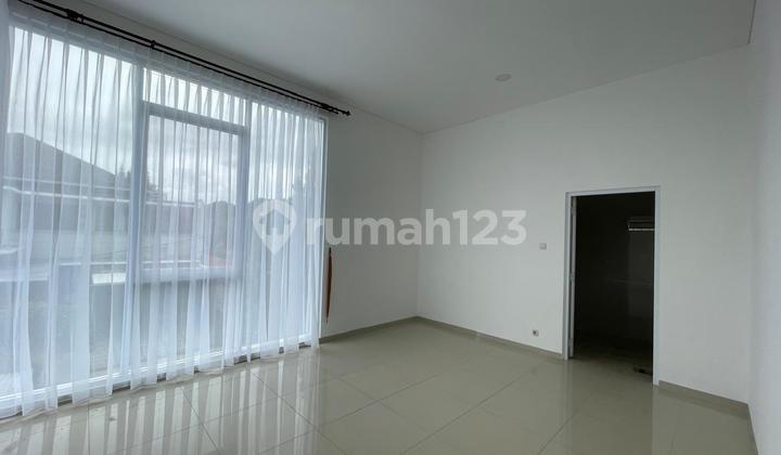 Dijual Rumah Setra Duta Milenia Minimalis Modern Dekat dengan Tol Pasteur Pusat Perbelnjaan Mall Pvj Bandung Dijual Rumah Setra Duta Milenia Minimalis Modern Dekat dengan Tol Pasteur Pusat Perbelnjaan Mall Pvj Bandung