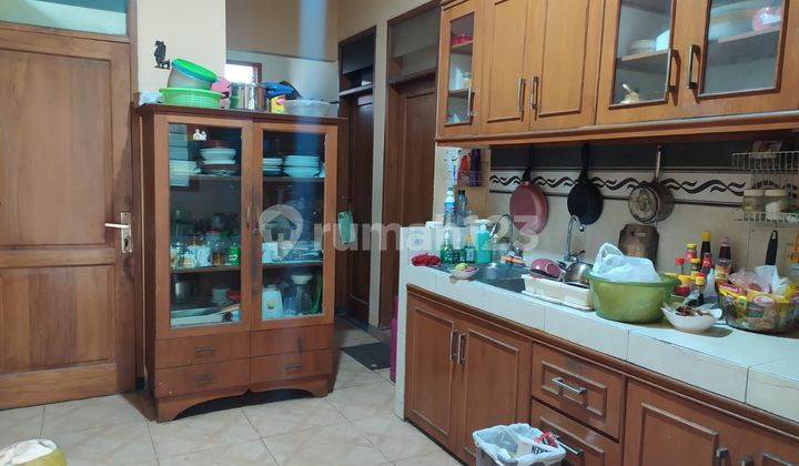 Selling Mohamad Ramdan's House with a Spacious Yard 2