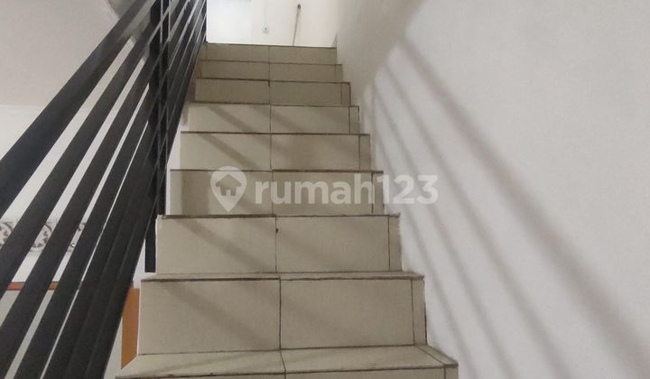 Dijual Rumah Sayap Sudirman Baru Renov 2