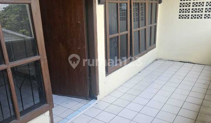 Disewakan Rumah Sadang Serang Dekat dengan Tubagus Ismail Kampus dan Pasar 2