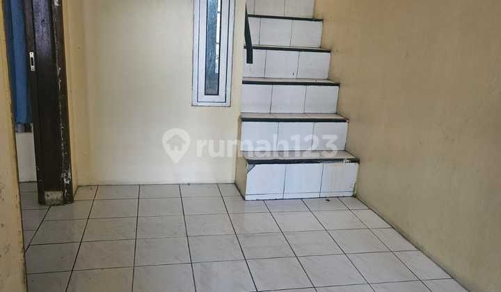 Disewakan Rumah Sadang Serang Dekat dengan Tubagus Ismail Kampus dan Pasar