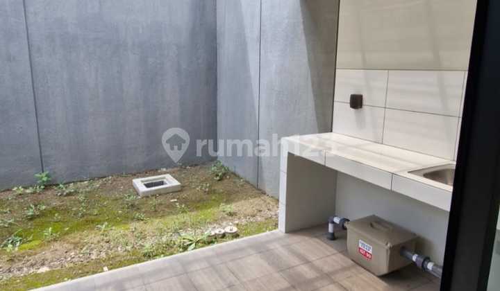 For Rent New House in Kota Baru Parahyangan 2