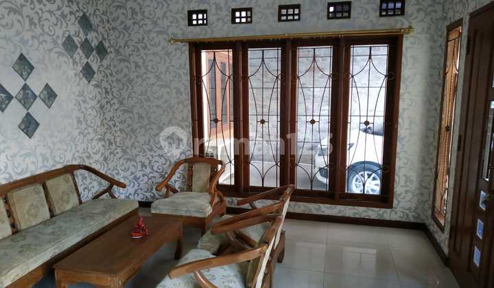 Disewakan Rumah Menarik dan Hoki di Daerah Mekarwangi 2