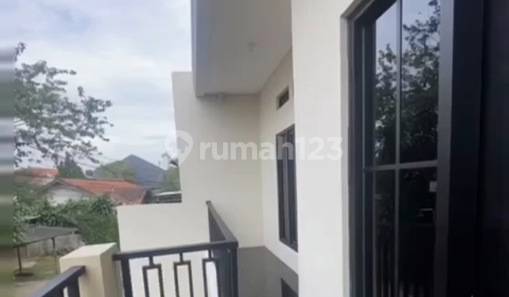 Rumah, Bangunan Baru Siap Huni, 2 Lantai Komplek Cigadung, Bandung 1