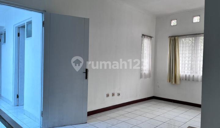 Disewakan Rumah Tinggal Area Pajajaran Dekat Husein 2