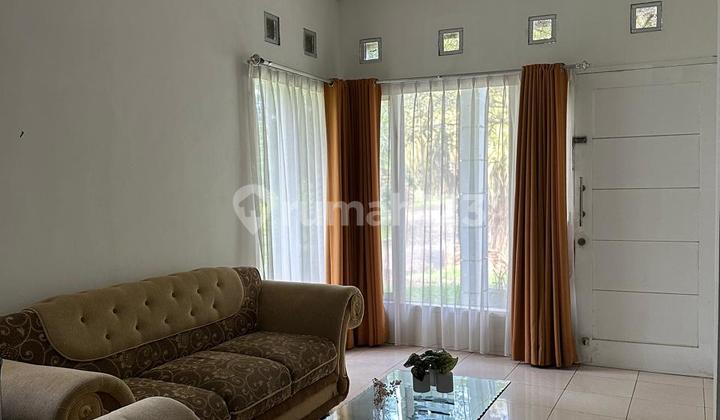 Rumah Terawat Semi Furnished di Mandalajati Bandung 2