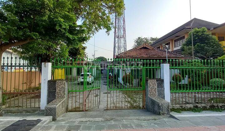 Rumah Lama di Lokasi Premium Pusat Bisnis Cilacap Tengah 1