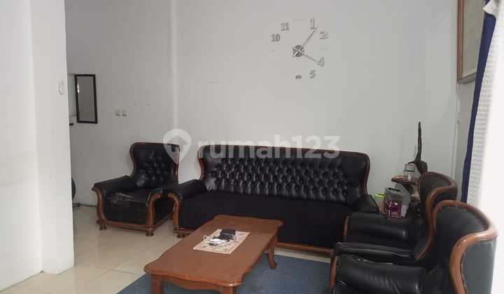 Rumah 2 Lantai di Sarijadi Bandung Rumah 2 Lantai di Sarijadi Bandung