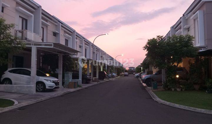Rumah Hoek 3 KT Cluster Burgundy Summarecon Bekasi 2