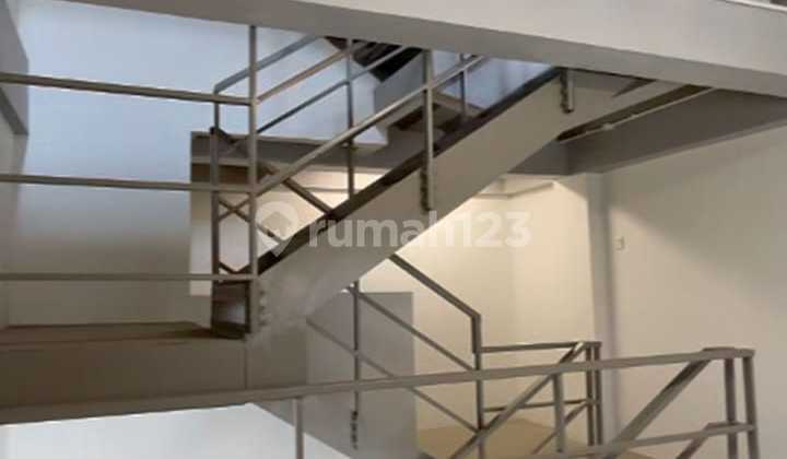 3 in 1 Warehouse Duta Indah Starhub - 274m2 3 in 1 Warehouse Duta Indah Starhub - 274m2