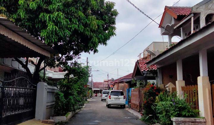 Rumah Hook Hadap Selatan Dekat Stasiun Cakung Pulogebang Jak-tim 2