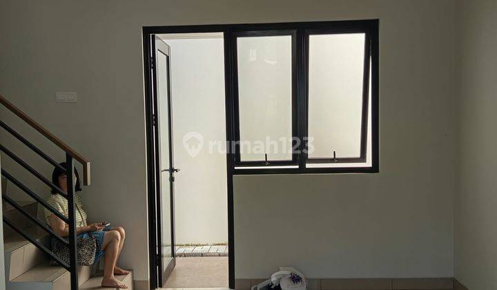 Rumah Baru 2 Lantai Di Summarecon Crown Gading Bekasi 2