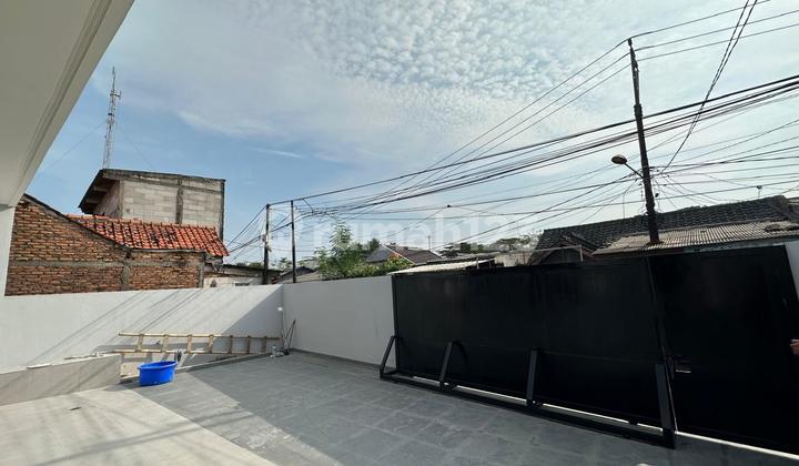 Good Warehouse 180 m2 SHM Tarumajaya, Bekasi Good Warehouse 180 m2 SHM Tarumajaya, Bekasi