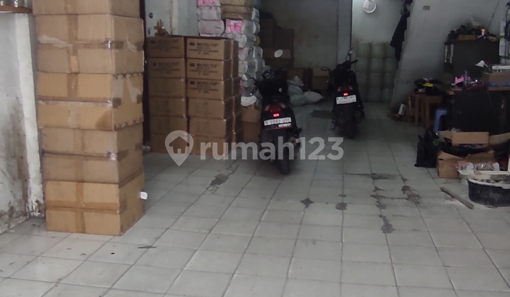 Disewakan Ruko 3 Lantai di Teluk Gong Duta Harapan Indah Sangat Murah di Bawah Harga Pasaran Cocok untuk Gudang Disewakan Ruko 3 Lantai di Teluk Gong Duta Harapan Indah Sangat Murah di Bawah Harga Pasaran Cocok untuk Gudang