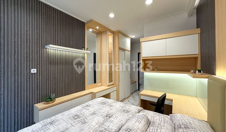 Rumah Baru Arata City Homes Pilar Kedoya Jakarta Barat 3 Lantai Full Furnished Tinggal Bawa Koper Langsung Masuk