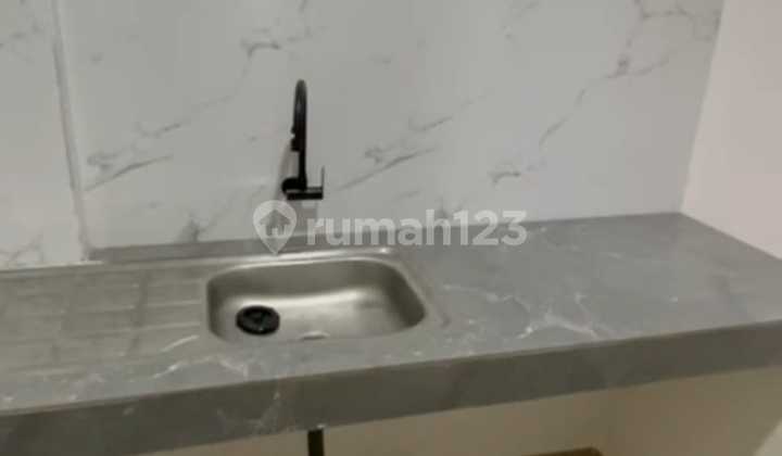 For Rent 2-Storey Shophouse in Jembatan Besi, West Jakarta 2