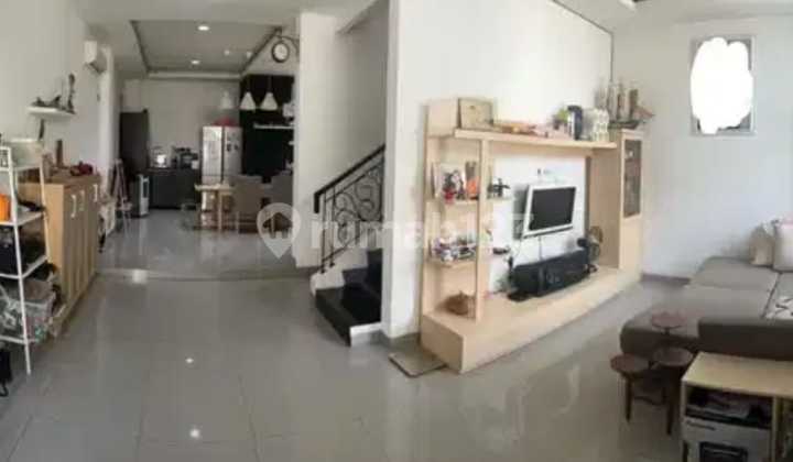 Dijual Rumah City Resort Cluster Hawaii Jakarta Barat 3 Lantai Furnished Siap Huni di Jakarta Barat bisa KPR 2