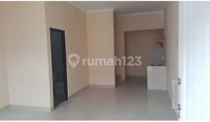 For Sale Royal Palm Taman Surya West Jakarta 2 Floors Ready to Occupy For Sale Royal Palm Taman Surya West Jakarta 2 Floors Ready to Occupy