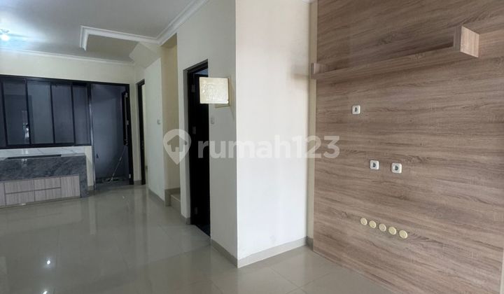 Disewakan Rumah Murah di Casa Jardin Cluster Anthurium 6 X 15M²