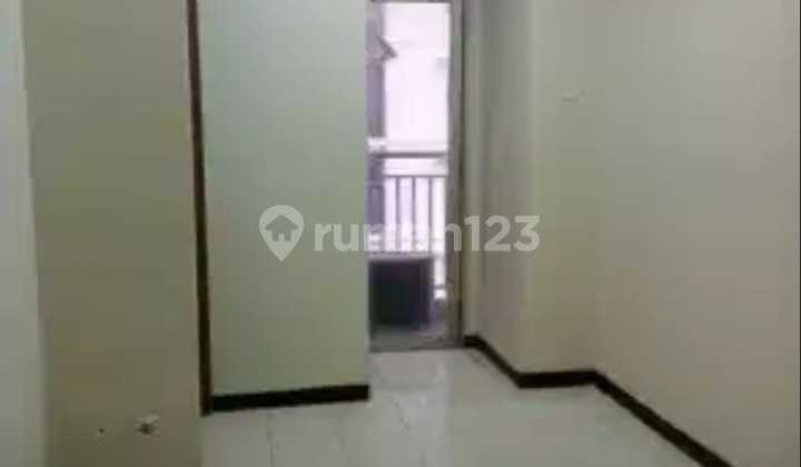 Disewakan Apartemen Green Park View Tower F Semi Furnished 2