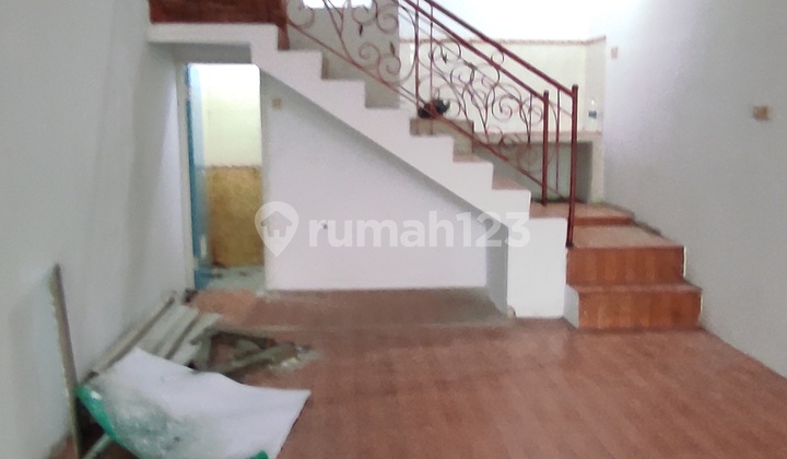 Disewakan Rumah 4X30m² di Teluk Gong 3½ Lantai Cocok untuk Usaha Walet atau Online Shop Lokasi Super Strategis 2