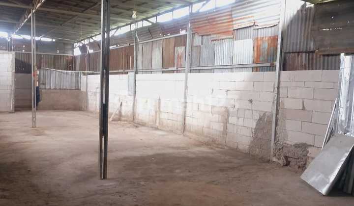 For Rent Warehouse 234M² in Prepedan, West Jakarta, suitable for Workshop or Mini Warehouse