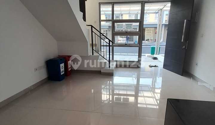 Disewakan Murah Rumah Pik 2 Cluster Hawaii Type Peony