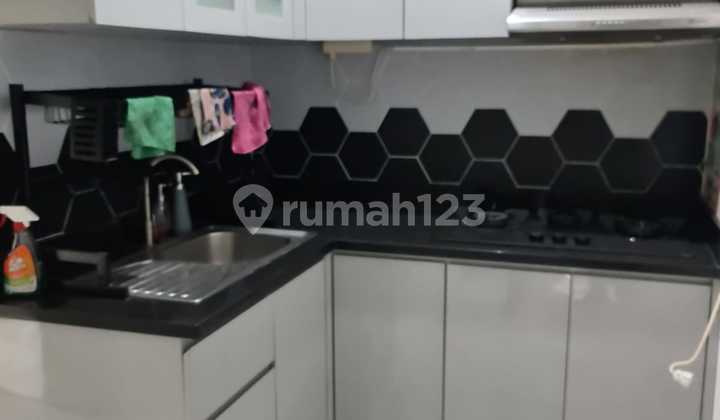 For Sale 3½-Story Fully Furnished House in West Jakarta, Tanah Sereal Area, Move-In Ready and Well-Maintained. For Sale 3½-Story Fully Furnished House in West Jakarta, Tanah Sereal Area, Move-In Ready and Well-Maintained.