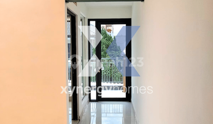 Rumah Baru Minimalis 2 Lantai SHM Cluster Nyaman Aman di Singgasana Pradana Bandung Rumah Baru Minimalis 2 Lantai SHM Cluster Nyaman Aman di Singgasana Pradana Bandung